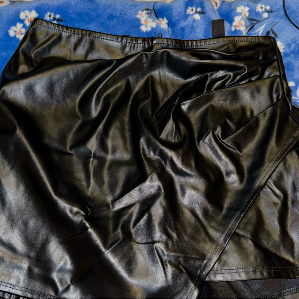 Black skirt